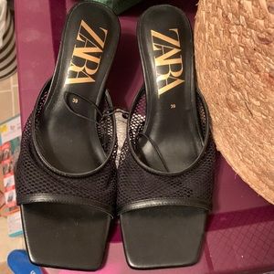 Zara healed mesh sandal